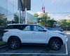 Toyota Fortuner 2021 - Toyota Fortuner 2.4 màu trắng chỉ 250tr nhận xe - khuyến mãi giảm giá tiền mặt - tặng phụ kiện giá rẻ nhất TP HCM
