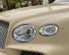 Bentley 2021 - Nhập khẩu, màu kem (be)