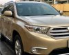 Toyota Highlander LE 2011 - Bán Toyota Highlander LE năm 2011, giá chỉ 760 triệu