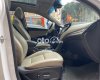 Hyundai Santa Fe   2.4L 4WD  2018 - Cần bán lại xe Hyundai Santa Fe 2.4L 4WD năm sản xuất 2018, màu trắng giá cạnh tranh