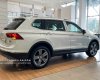 Volkswagen Tiguan   S 2021 - Bán Volkswagen Tiguan S năm 2021, màu trắng, nhập khẩu nguyên chiếc