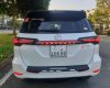 Toyota Fortuner 2.4G AT 2017 - Bán Toyota Fortuner 2.4G AT sản xuất 2017, màu trắng còn mới, giá tốt