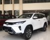 Toyota Fortuner 2022 - Giá chỉ 1026 triệu, ưu đãi cực sốc nhận xe chưa đến 1 tỉ, sẵn xe giao ngay, hỗ trợ trả góp
