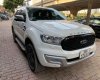 Ford Everest 2017 - Bán xe Ford Everest Titanium 2.2L 4x2 AT máy dầu sản xuất 2017, màu trắng, nhập khẩu nguyên chiếc