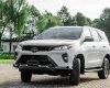 Toyota Fortuner    2.4AT 4x2 2021 - Bán Toyota Fortuner 2.4AT 4x2 năm 2021, màu trắng