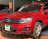 Volkswagen Tiguan 2016 - Bán ô tô Volkswagen Tiguan năm sản xuất 2016, màu đỏ, xe nhập, 766tr