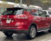Nissan X trail   2.0 2WD Premiums 2017 - Bán Nissan X trail 2.0 2WD Premium sản xuất năm 2017, màu đỏ, giá tốt