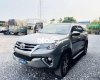 Toyota Fortuner 2020 - Bán xe Toyota Fortuner sản xuất 2020, màu xám, giá tốt