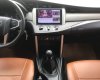 Toyota Innova 2019 - Cần bán lại xe Toyota Innova 2.0E sản xuất 2019, màu nâu số sàn
