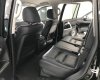 Cần bán xe Toyota Landcruiser VX sản xuất năm 2016 đăng ký 2017 1 chủ