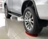 Toyota Fortuner 2022 - Màu bạc, nhập khẩu nguyên chiếc