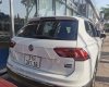 Volkswagen Tiguan 2021 - Hãng bán Thanh Lý xe demo công ty còn rất mới, xe lên full option, tặng 100% trước bạ