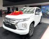 Mitsubishi Pajero Sport 2022 - Giá xe lăn bánh