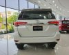 Toyota Fortuner 2022 - Giao ngay tháng 8 đủ màu và đủ phiên bản máy dầu