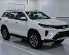 Toyota Fortuner 2022 - Khuyến mại sốc tháng 10/2022