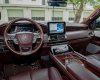 Lincoln Navigator 2020 - Bán xe SUV màu đỏ