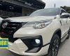Toyota Fortuner 2020 - Màu trắng