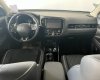 Mitsubishi Outlander 2022 - Xe màu trắng