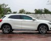 Mercedes-Benz GLC 250 4Matic 2015 - Bán Mercedes GLA250 4Matic năm 2015, màu trắng, 999tr