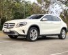 Mercedes-Benz GLA 200 2016 - Cần bán gấp Mercedes GLA 200 2017 siêu lướt, giá rẻ