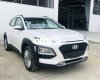 Hyundai Kona 2021 - Cần bán xe Hyundai Kona 2.0AT tiêu chuẩn sản xuất năm 2021, màu trắng, xe nhập