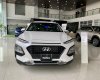 Hyundai Kona 2022 - Hỗ trợ 50% thuế trước bạ, giá siêu ưu đãi tháng 4, tặng phụ kiện 10 triệu
