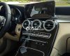 Mercedes-Benz GLC 200 2021 - Giảm 50% thuế trước bạ