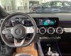 Mercedes-Benz GLB 200 2021 - Màu xám, có xe giao