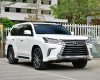 Lexus LX 570 2017 - Màu trắng, nhập khẩu nguyên chiếc