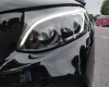 Mercedes-Benz GLC 300 2018 - Cần bán gấp xe màu đen