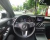 Mercedes-Benz GLC 300 2018 - Cần bán gấp xe màu đen