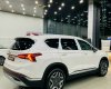 Hyundai Santa Fe 2022 - Mẫu xe dẫn đầu phân khúc về doanh số bán hàng, độ rộng rãi, vận hành ổn định và tính hỗ trợ người lái