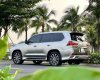 Lexus LX 570 2017 - Nhập nguyên chiếc, xe đẹp, màu Titi bao check hãng