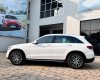 Mercedes-Benz GLC 200 2022 - Bảo hành 3 năm và không giới hạn km - Quà tặng và ưu đãi khủng