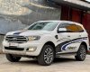 Ford Everest 2.0 2019 - Ford Everest 2.0 Titanium một cầu máy dầu, màu trắng biển HCM  