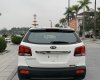 Kia Sorento 2011 - 2.4MT trắng máy xăng, số sàn