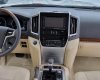 Toyota Land Cruiser 2016 - Màu trắng
