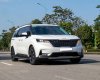 Kia Carnival 2022 - Cần bán xe Kia Carnival 8 chỗ Sản Xuất 2022 , màu trắng . Máy Dầu tiết kiệm