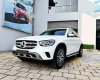 Mercedes-Benz GLC 200 2023 - Khuyến mãi giảm tiền - Tặng phụ kiện, bảo hiểm - Sẵn xe giao ngay