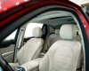 Mercedes-Benz GLC 300 2017 - Màu đỏ, nội thất kem