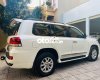 Toyota Land Cruiser LandCuiserV8 đời 2016 màu trắng 2016 - LandCuiserV8 đời 2016 màu trắng