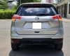 Nissan X trail 2.0 AT 2017 - Cần bán xe Nissan Xtrail 2.0 AT Model 2017 , màu bạc .