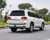 Toyota Land Cruiser 2019 - Màu trắng, nhập khẩu