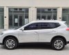 Nissan X trail 2016 - Hỗ trợ trả góp 70%, xe đẹp, giá tốt giao ngay