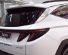Hyundai Tucson 2023 - Màu trắng - Giảm ngay 20tr - Xe sẵn giao ngay