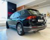 Volkswagen Tiguan 2022 - Giảm ngay 300tr tiền mặt, nhiều ưu đãi hấp dẫn đặc biệt, có xe giao ngay