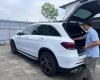 Mercedes-Benz GLC 300 2022 - Màu trắng, nội thất đen