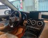 Mercedes-Benz GLC 300 2017 - Chất xe còn rất đẹp, một chủ từ đầu