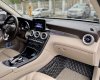 Mercedes-Benz GLC 300 2018 - Bán xe gia đình giá 1 tỷ 320tr