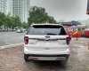 Ford Explorer 2016 - Màu trắng, nội thất kem